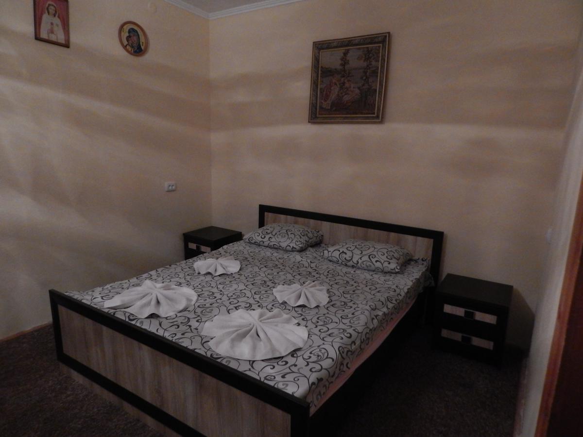 Садиба Достаток Hotel Kolomyia Luaran gambar